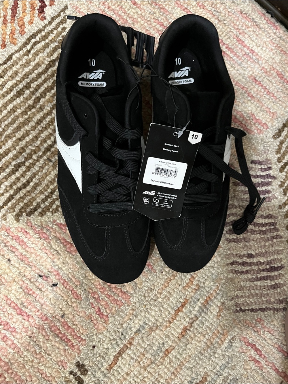 Avia Black with White Accent Women's 10 Memory Foam Sneakers